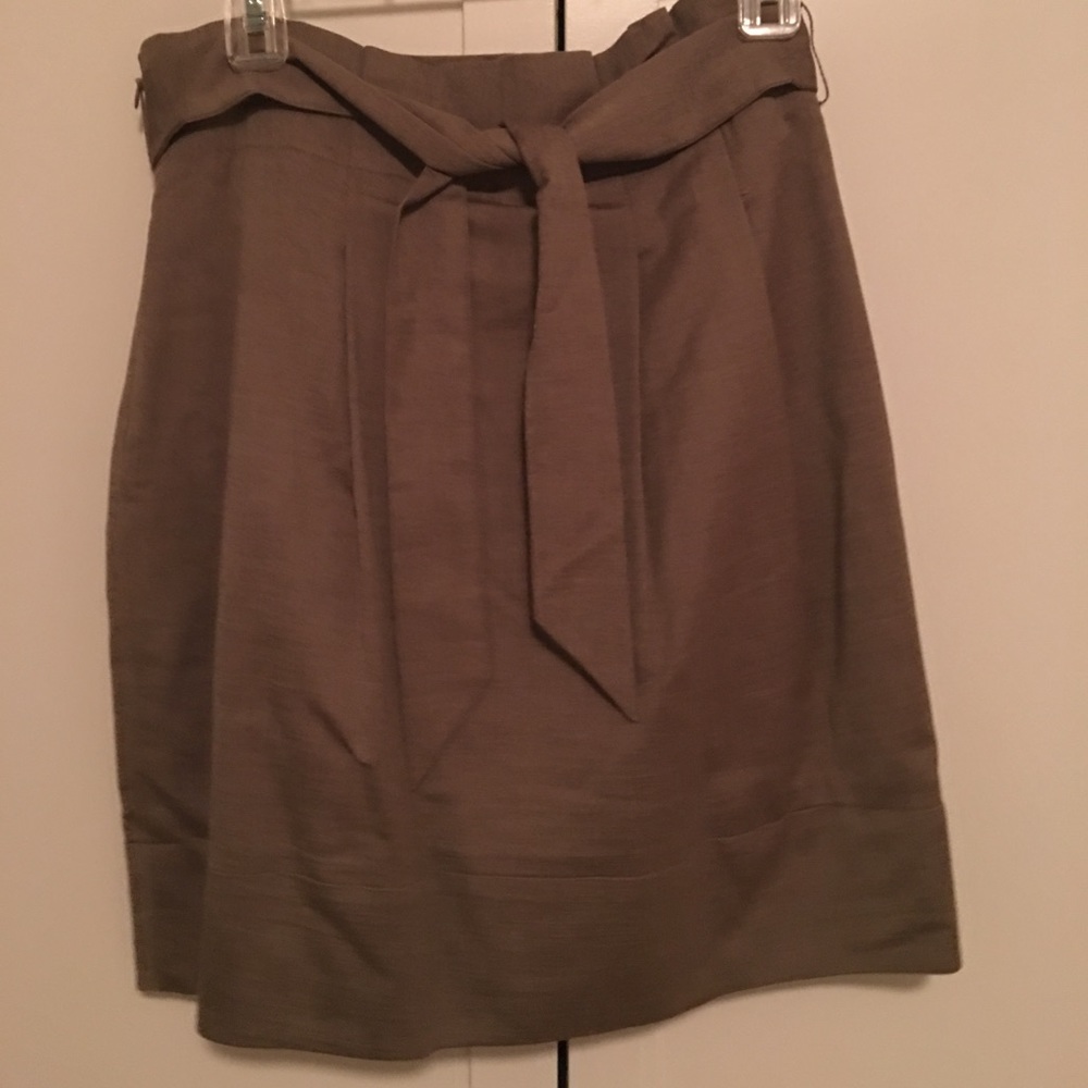 BCBG Taupe pencil skirt